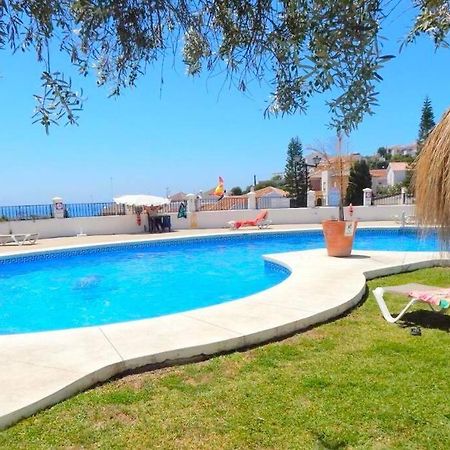 Beautiful 3 Bedroom Townhouse In Urb. Tropicana, Nerja Exterior photo